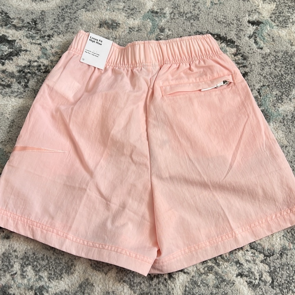 Nike High Rise Shorts - Picture 8 of 10